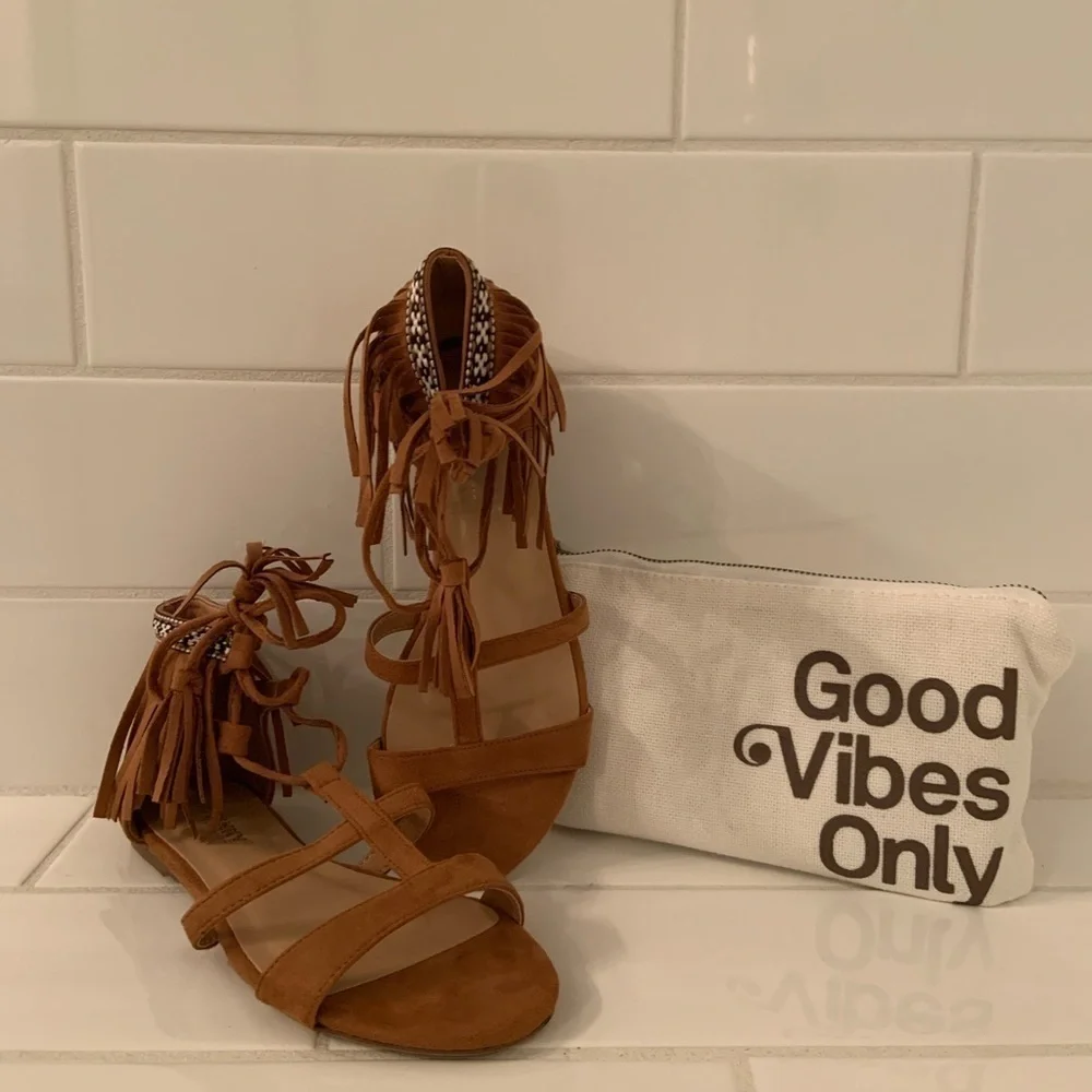 Via Pinky Fringed Sandals-NWT